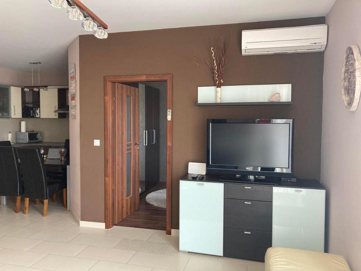 Goldenbeach Deluxe Apartment Siofok Luaran gambar
